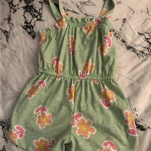 365 kids by garanimals size 5 romper good condition